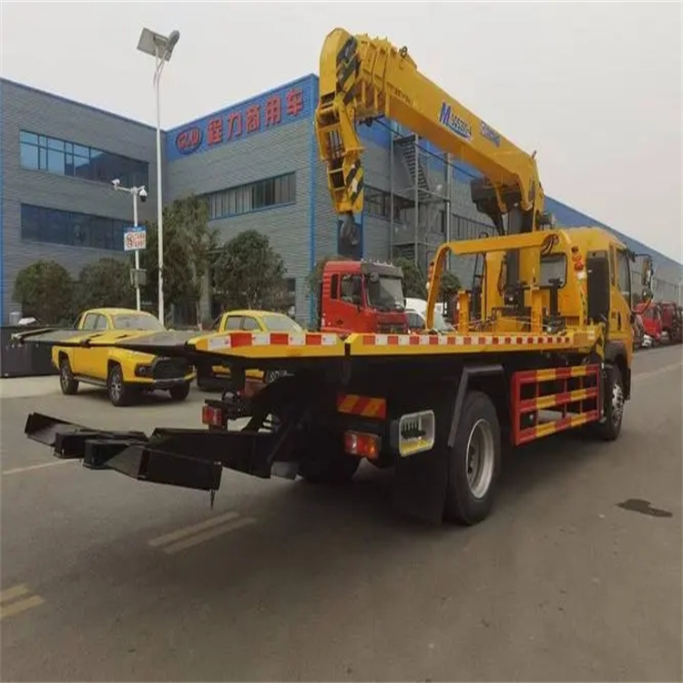 临泉县附近小随车吊出租电话，轻松解决搬运烦恼