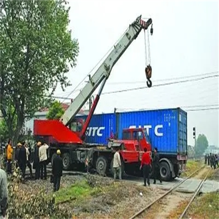 临泉县如何快速找到附近的吊车救援公司